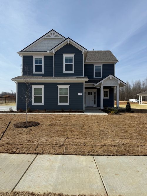 104 Stillwater Way, Tullahoma, TN, 37388-2491 | Card Image