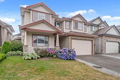 14476 74 Ave, House other with 5 bedrooms, 3 bathrooms and 4 parking in Surrey BC | Image 1