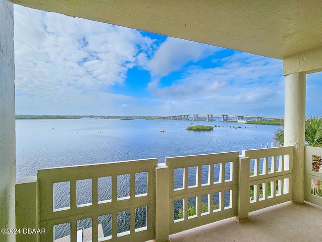 Balcony view to the northwest | Image 18