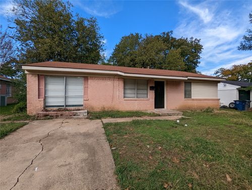 3827 Black Oak Dr, Dallas, TX, 75241-3310 | Card Image