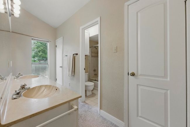 4802 Peach Grove Ct, House other with 5 bedrooms, 2 bathrooms and 2 parking in Austin TX | Image 13