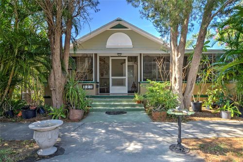 921 24th Ave N, ST PETERSBURG, FL, 33704-3240 | Card Image