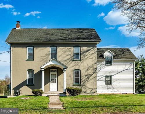 2190 E Buck Rd, Pennsburg, PA, 18073-1200 | Card Image