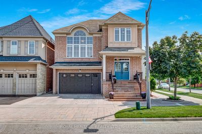 1 Eyreglen Crt, House other with 4 bedrooms, 5 bathrooms and 5 parking in Ajax ON | Image 2