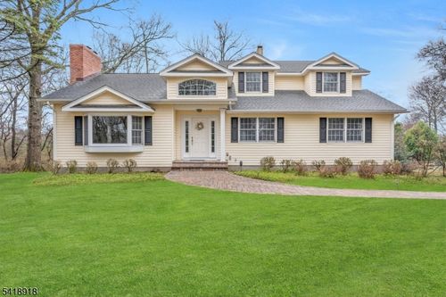 134 Spencer Rd, Basking Ridge, NJ, 07920-1849 | Card Image