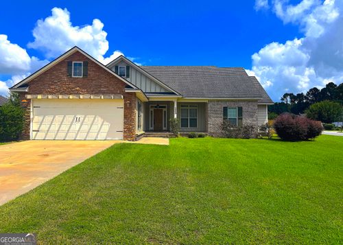 5049 Carlton Ridge Cir, Hahira, GA, 31632-4177 | Card Image