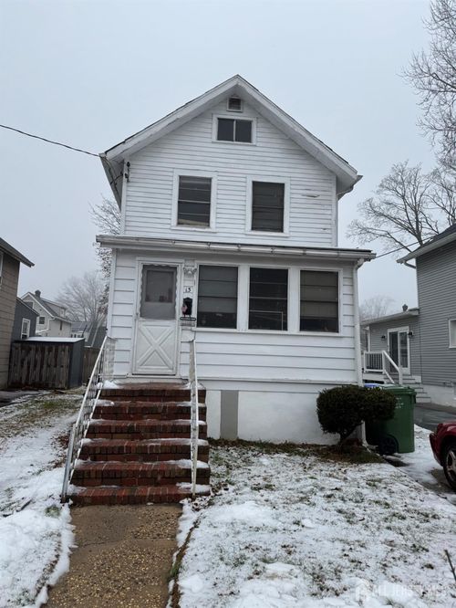 13 Columbus Ave, Edison, NJ, 08817-5260 | Card Image