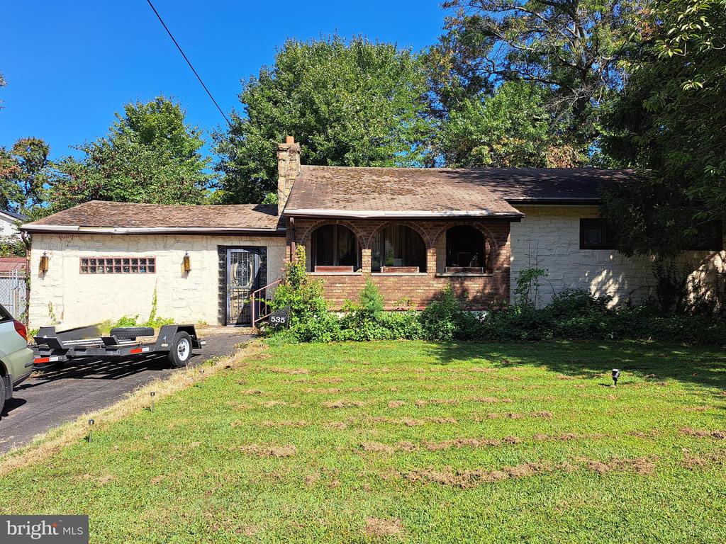 Princess Ave, Croydon, PA 19021
