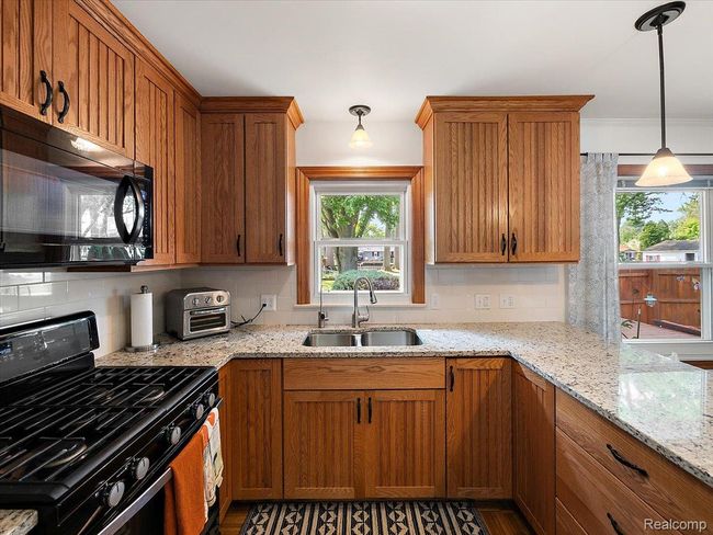 33-5514 Pointe Dr-43.jpg | Image 23
