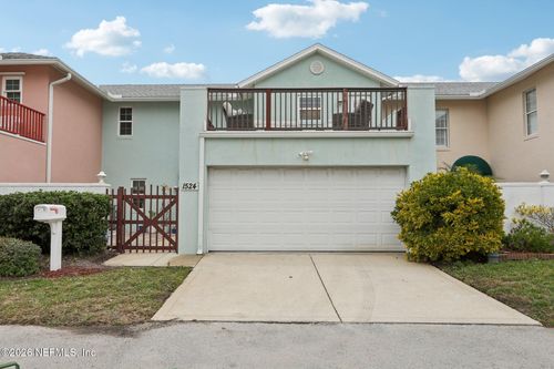 1524 1st St S, Jacksonville Beach, FL, 32250-6304 | Card Image