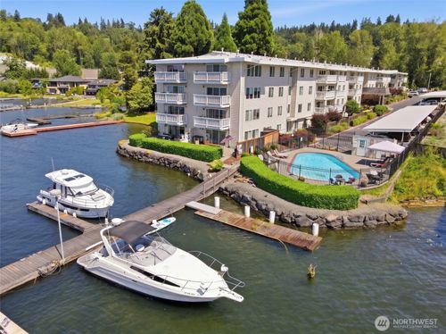 213-5021 Ripley Ln N, Renton, WA, 98056-1577 | Card Image
