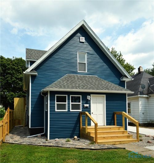 4106 Vermaas Ave, Toledo, OH, 43612-1818 | Card Image