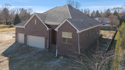 24509 Briar Bay Dr, Macomb, MI, 48042 | Card Image