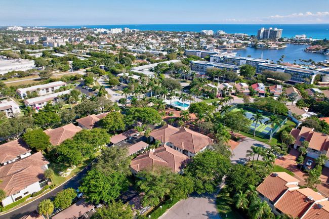 APT-101 - 100 Pelican Pointe Dr, Condo with 2 bedrooms, 2 bathrooms and null parking in Delray Beach FL | Image 38