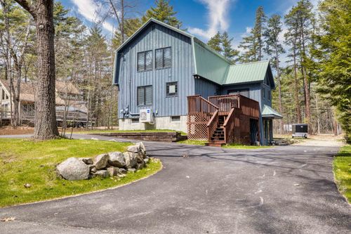 14 Oakwood Dr, Center Ossipee, NH, 03814-6113 | Card Image