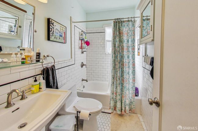 2815 - 2811 Telegraph Ave, Home with 6 bedrooms, 5 bathrooms and 4 parking in Berkeley CA | Image 41