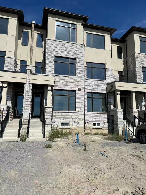 161 Berczy Green Dr, Markham, ON, L6C1N3 | Card Image