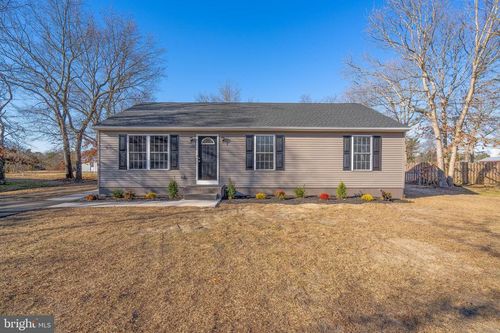 1058 Charles St, Vineland, NJ, 08360-2625 | Card Image