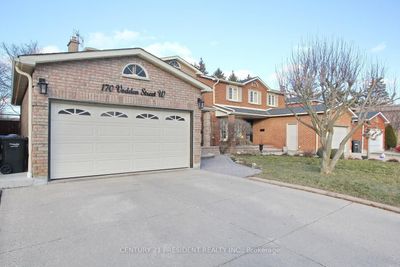 170 Vodden St W, House other with 3 bedrooms, 4 bathrooms and 6 parking in Brampton ON | Image 3