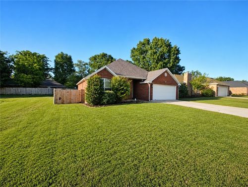 2600 Granny Smith Ave, Springdale, AR, 72764-6009 | Card Image