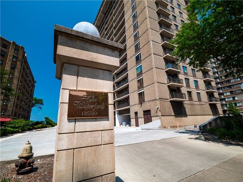apt-1101-12500 Edgewater Dr, Lakewood, OH, 44107-1601 | Card Image