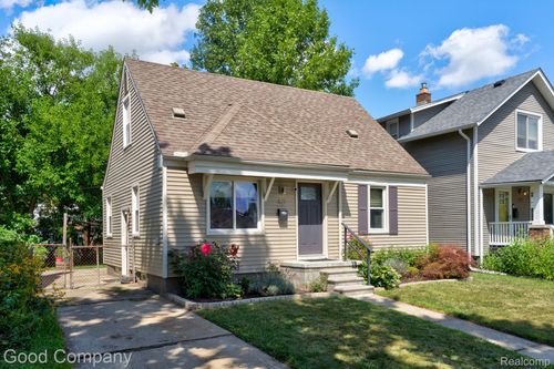 421 Channing St, Ferndale, MI, 48220-2555 | Card Image