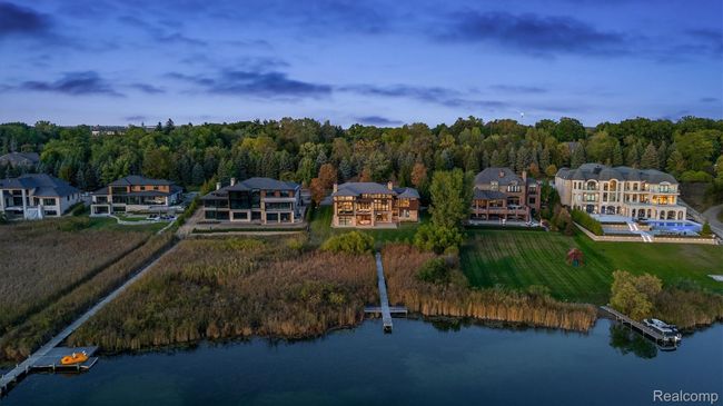 View of property location featuring a large body of water | Image 35