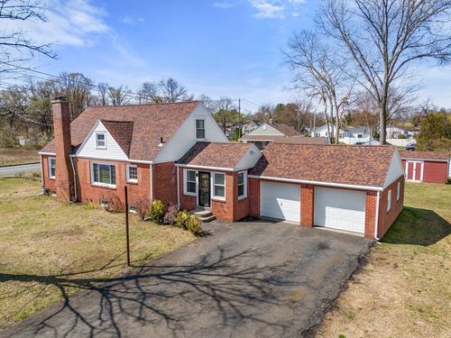 646 Mill St, Agawam, MA, 01030 | Card Image