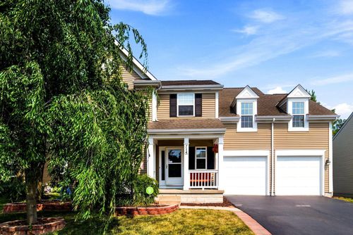 714 Streamwater Dr, Blacklick, OH, 43004-7121 | Card Image