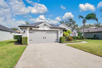 331 Sabal Springs Court, House other with 4 bedrooms, 2 bathrooms and null parking in Debary FL | Image 3