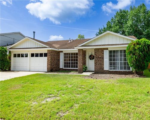 511 Portsmouth Dr, Slidell, LA, 70460-8443 | Card Image
