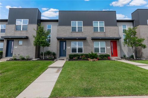 3904 Yukon Ln, College Station, TX, 77845-2093 | Card Image