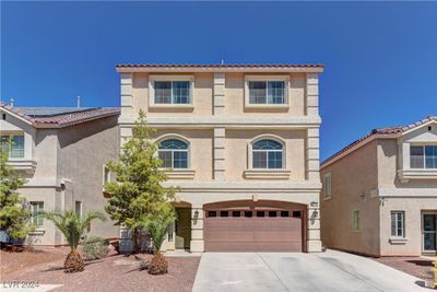 6074 Gordon Creek Avenue, House other with 5 bedrooms, 2 bathrooms and null parking in Las Vegas NV | Image 1