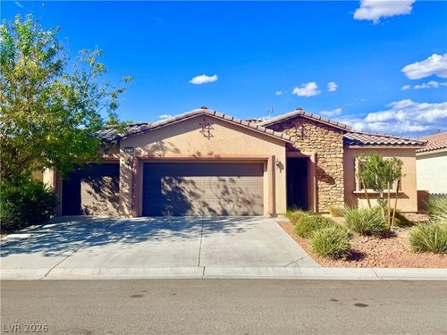 5310 San Palo Dr, Pahrump, NV, 89061-7303 | Card Image