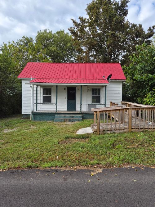 413 Dodson Ave, Englewood, TN, 37329-3172 | Card Image