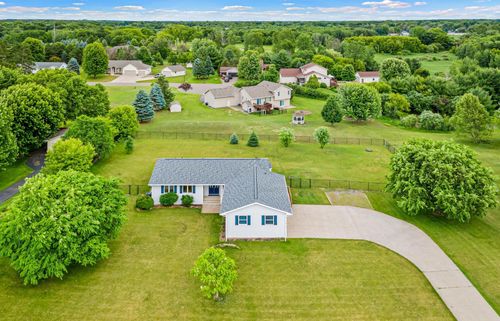 17213 Van Buren St Ne, Ham Lake, MN, 55304-4170 | Card Image