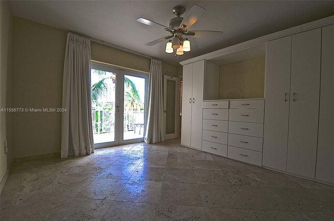 PH-2 - 1005 8th St, Condo with 2 bedrooms, 2 bathrooms and null parking in Miami Beach FL | Image 14