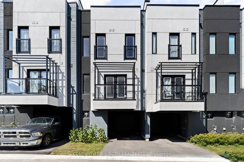 3 Mariner'S Pier Way, Orillia, ON, L3V8P4 | Card Image