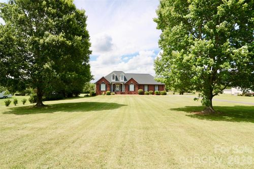 349 Murdock Rd, Troutman, NC, 28166-9593 | Card Image