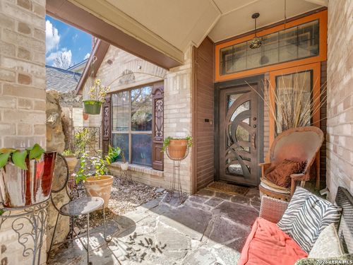 952 Hedgestone Dr, San Antonio, TX, 78258-2337 | Card Image