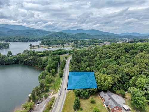 900 S Main Street, HIAWASSEE, GA, 30546 | Card Image
