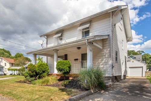 1430 Piper Ct Nw, Canton, OH, 44703-1109 | Card Image