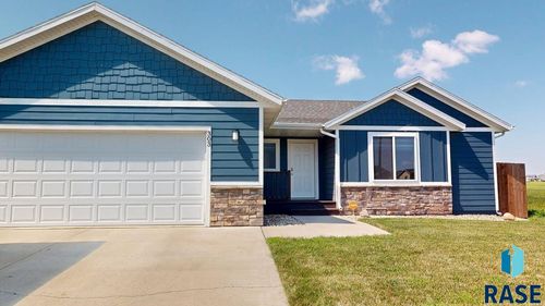 303 Plainside Ave, Harrisburg, SD, 57032-8297 | Card Image