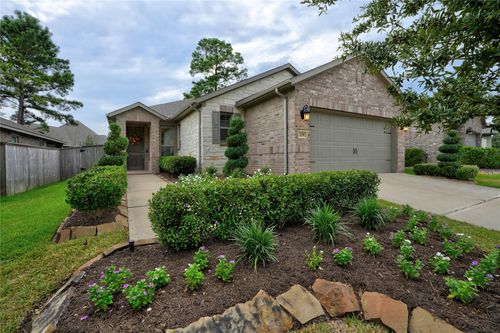 235 N Wild Petunia Trl, Montgomery, TX, 77316-1006 | Card Image