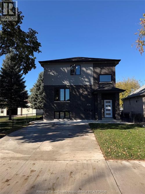 636 Eugenie Street E, Windsor, ON, N8X2Y4 | Card Image
