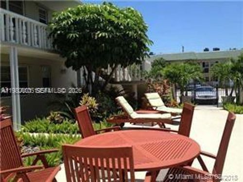 9-34 Se 7th Ave, Delray Beach, FL, 33483-5338 | Card Image