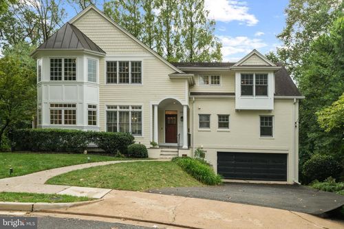 3722 N Woodrow St, ARLINGTON, VA, 22207-4322 | Card Image