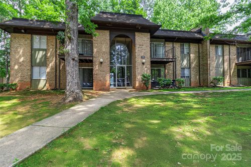 apt-8-338 Orchard Trace Ln, Charlotte, NC, 28213-5578 | Card Image