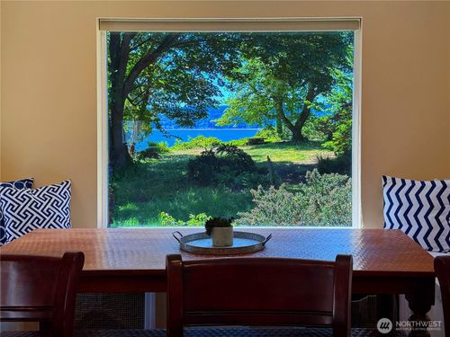 79 Mukilteo Way, Everett, WA, 98206 | Card Image