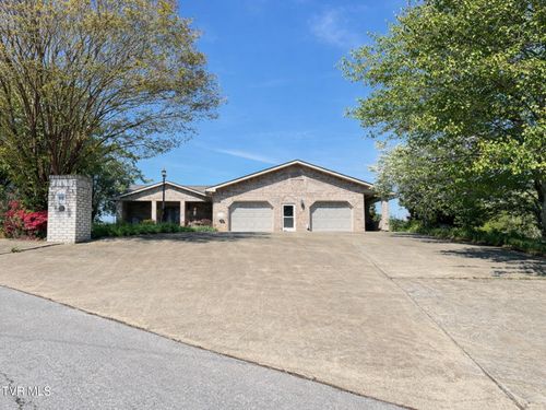 60 W School St, Mosheim, TN, 37818-6034 | Card Image